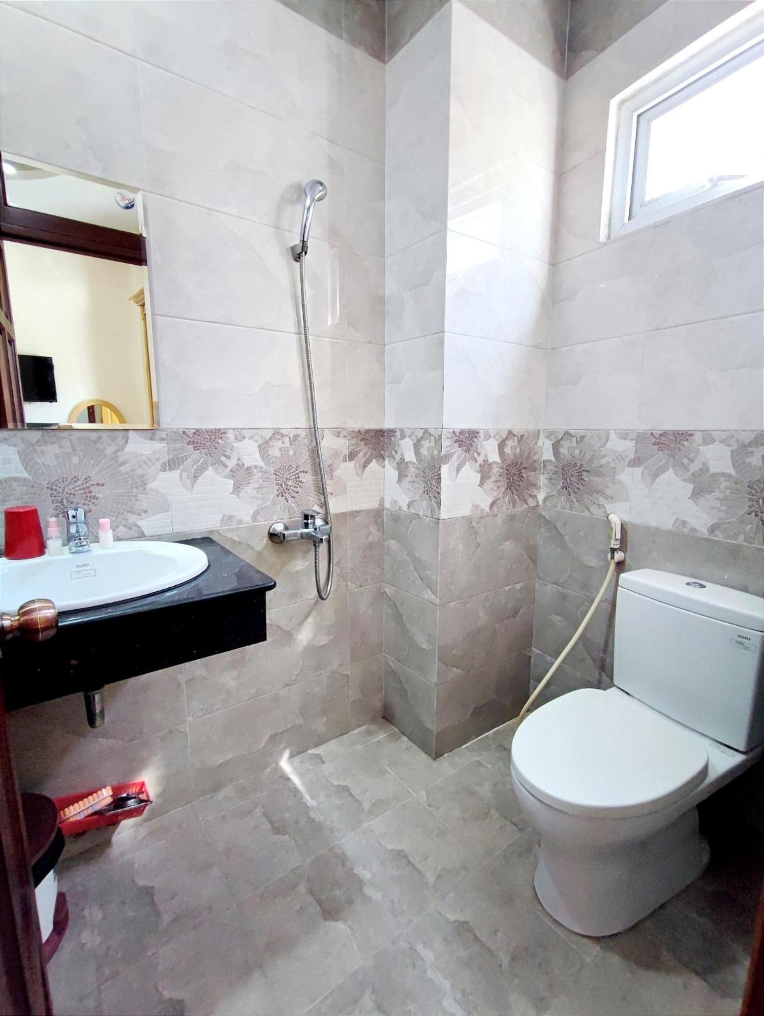 Thao Nguyen Hotel Dalat Luaran gambar